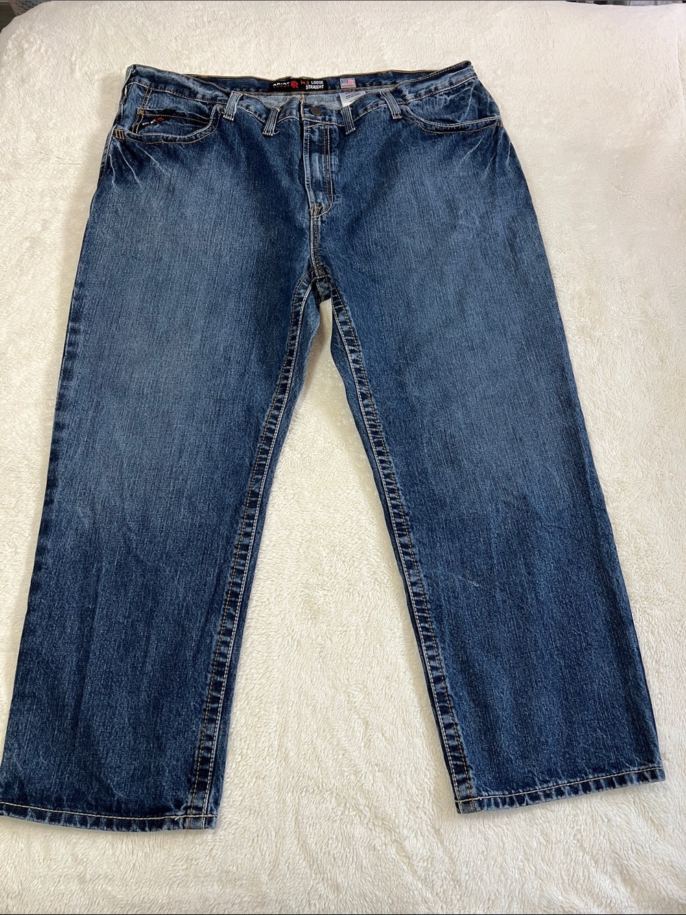 Ariat Men's Loose Straight-Leg Jeans in Dark Blue Wash. Size 48 x 30.